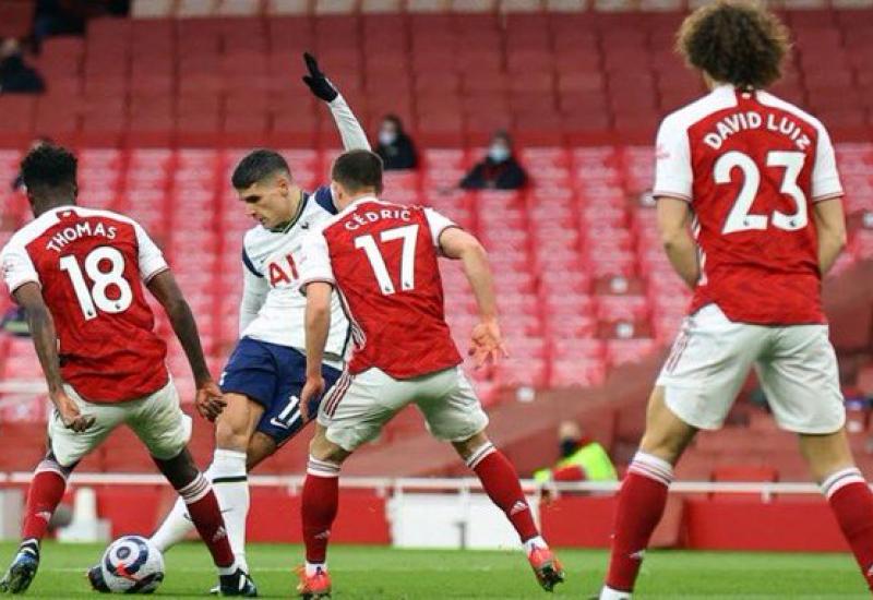 Erik Lamela postiže rabona-gol protiv Arsenala -  Erik Lamela postigao najljepši pogodak prošle godine