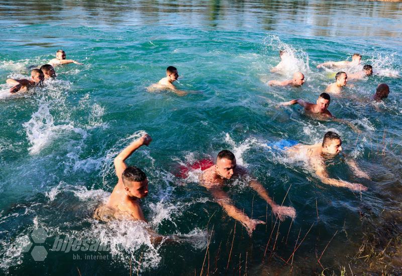 Plivanje za Časni krst u Ortiješu - Slađana Milićević pobjednica Časnog krsta 