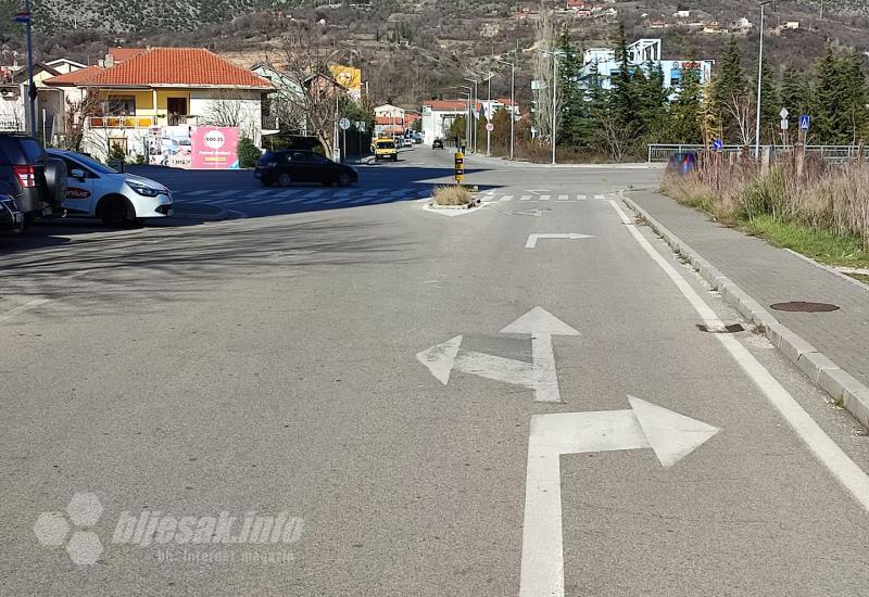 Kaos signalizacija kod novog mosta u Mostaru - Kaos signalizacija kod novog mosta u Mostaru