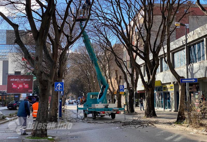 FOTO | Mostar 'potkresuje': Zatvorena Ulica kneza Višeslava 