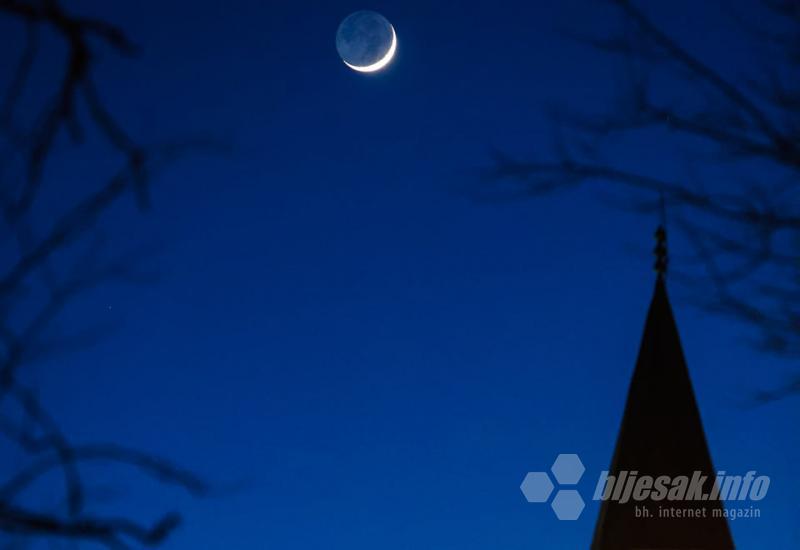 Noć želja iz ugla fotografa portala Bljesak.info - Muslimani obilježavaju Lejletu-r-regaib: Noć želja i nade za vjernike