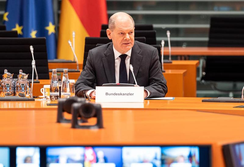 ''Gdje je Scholz?'': Novi njemački kancelar već je meta kritika