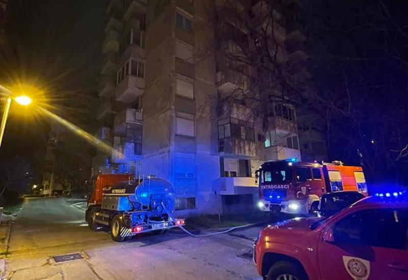 Vatrogasci gasili požar u stanu u Franjevačkoj - U Mostaru gorjeli kuća i stan