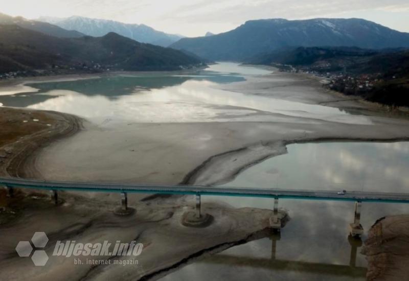'Ništa' od Jablaničkog jezera: Voda se povukla