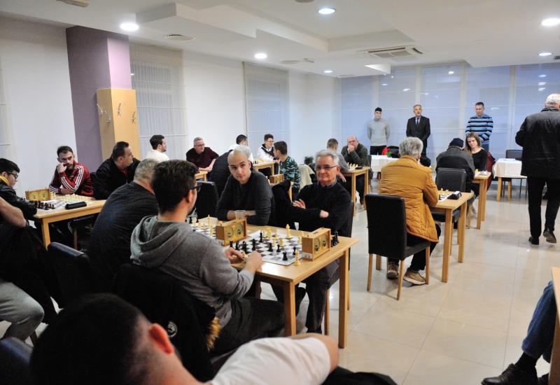 Mostar: Održan tradicionalni šahovski turnir u okviru obilježavanja 45. godišnjice Univerziteta
