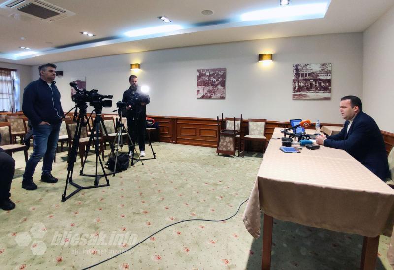 Konferencija za novinare održana je u hotelu Bristol u Mostaru - Cijene lijekova u BiH su najviše od svih zemalja u regiji i to isključivo zbog jednog razloga