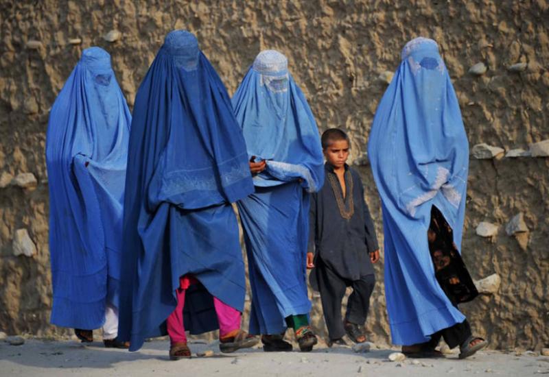 Talibani opet 'naređuju' ženama, tko ne posluša dobiva otkaz