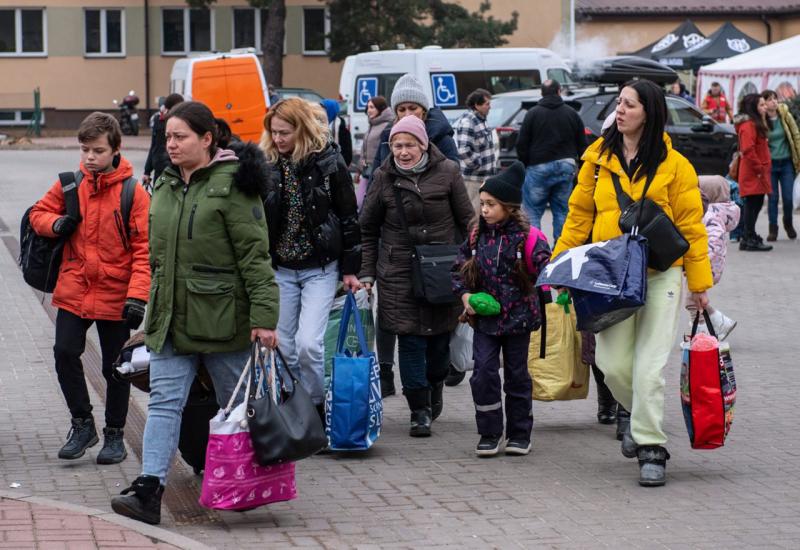 Broj ukrajinskih izbjeglica premašio dva milijuna 