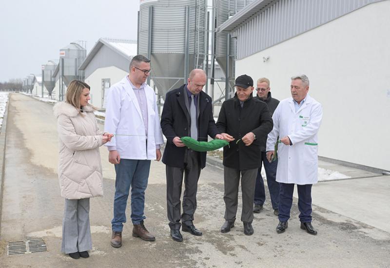 Kompanija Bingo otvorila je novu farmu pilića u Vukovijama