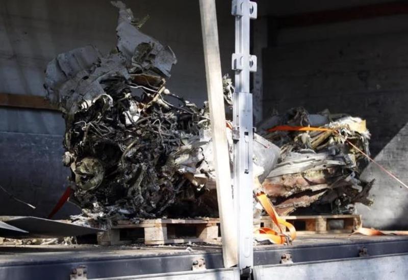 Bomba u letjelici koja je pala na Jarunu teška do 120 kilograma - Bomba u letjelici teška do 120 kilograma, eksplodirala ispod zemlje