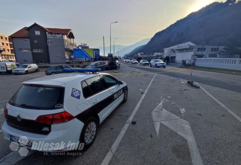 U eksploziji oštećena dva automobila stranih registarskih oznaka - Mostar: U eksploziji oštećena dva automobila 