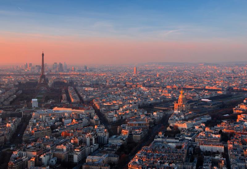 Zamislite vožnju žičarom iznad Pariza