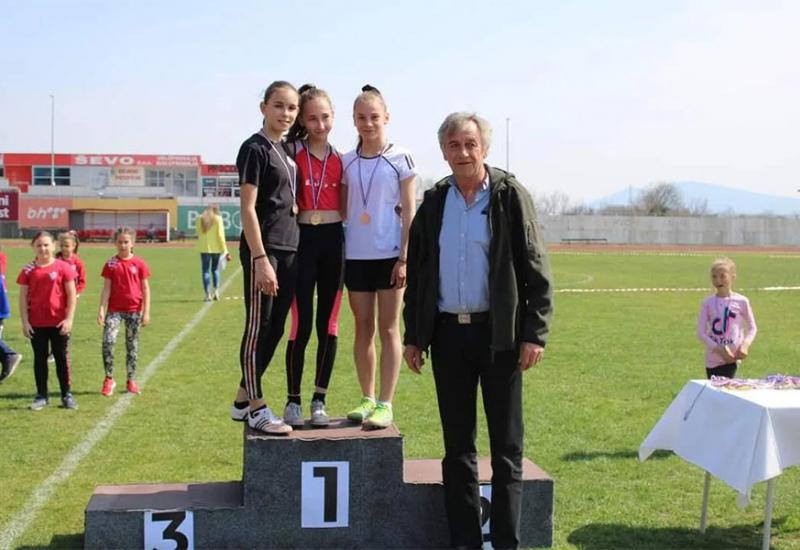 28 medalja s natjecanja u Ljubuškom za AK Škola atletike Mostar - 28 medalja za AK Škola atletike Mostar