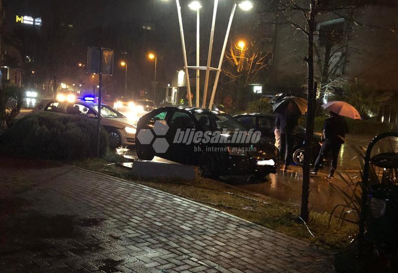 Prometna nesreća u Mostaru - Mostar: Prometna nesreća u Radićevoj