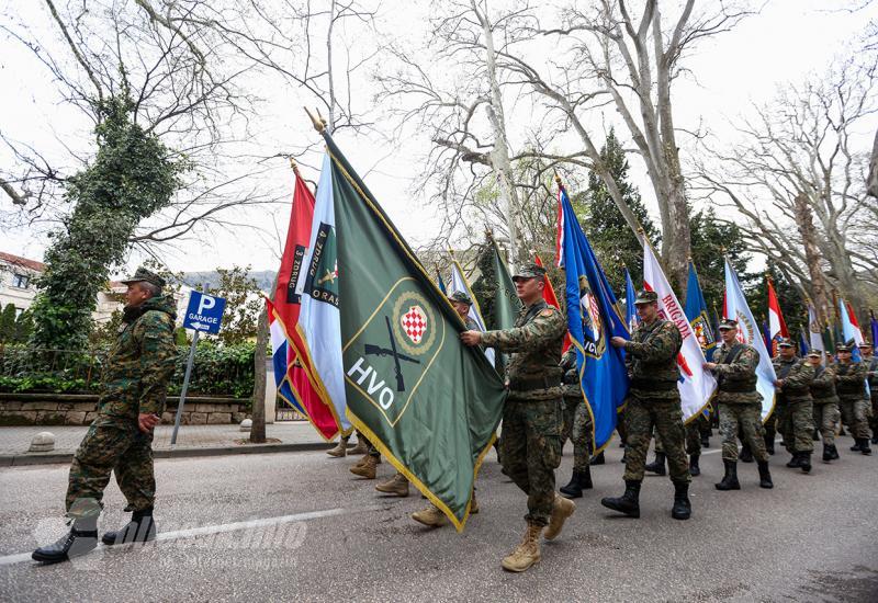 Hrvati u Bosni i Hercegovini i dalje ne žele u Oružane snage BiH