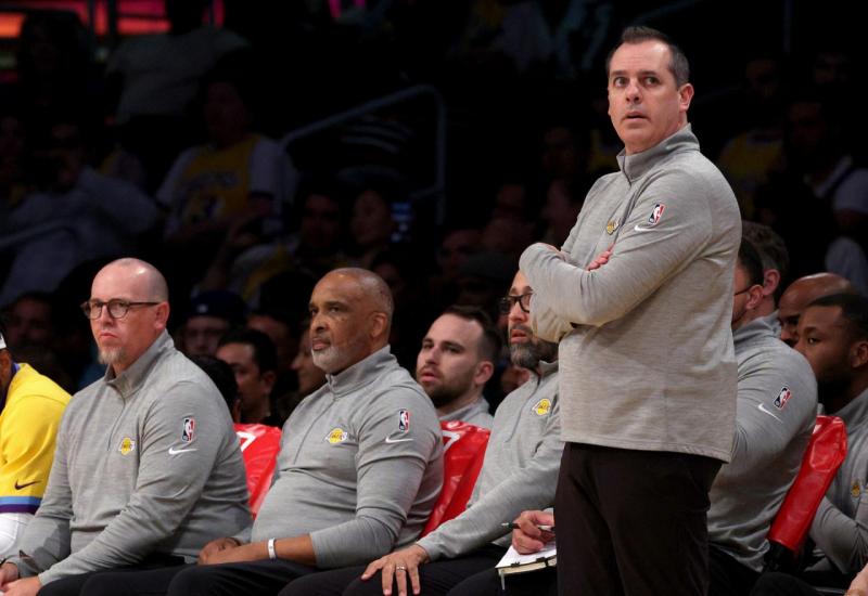 Službeno: Lakersi otpustili Vogela