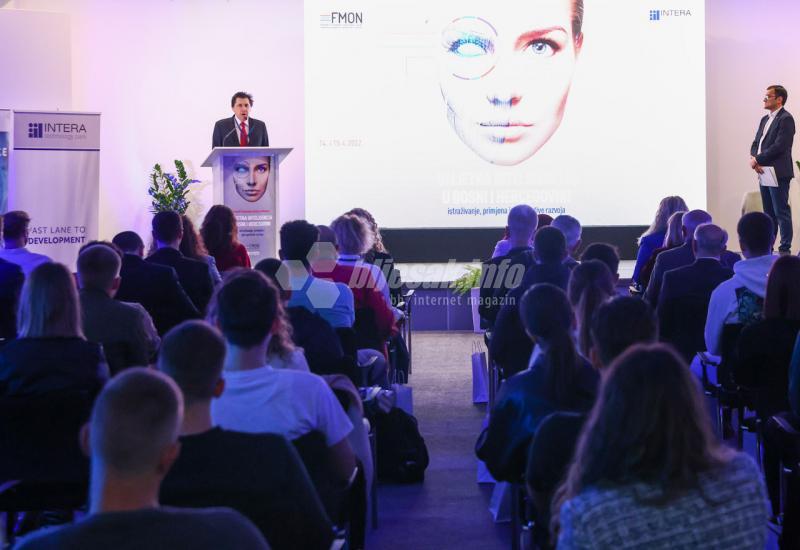 Počela prva konferencija o umjetnoj inteligenciji u BiH - Počela prva konferencija o umjetnoj inteligenciji u BiH