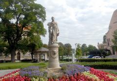 Osijek: Sakuntala, Retfala i Mačkamama