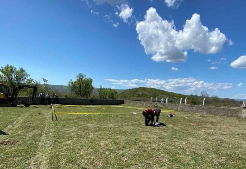 Ekshumacija u Međinama - Ekshumacija kod Mostara: Pronađeni ostaci više osoba