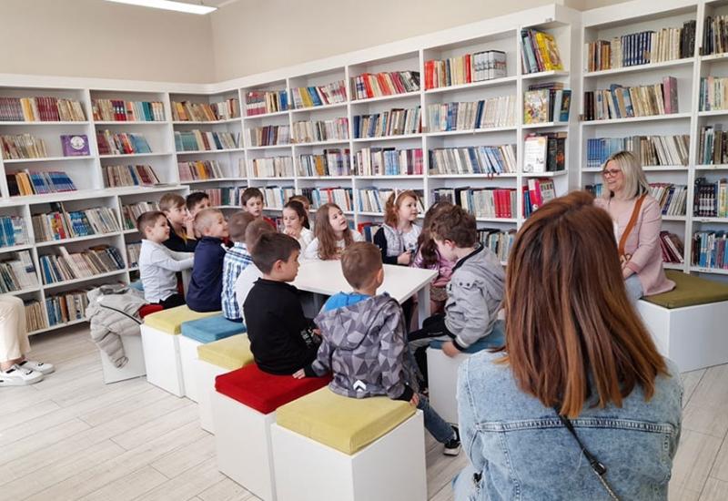 Književni travanj u Narodnoj knjižnici HNŽ Mostar