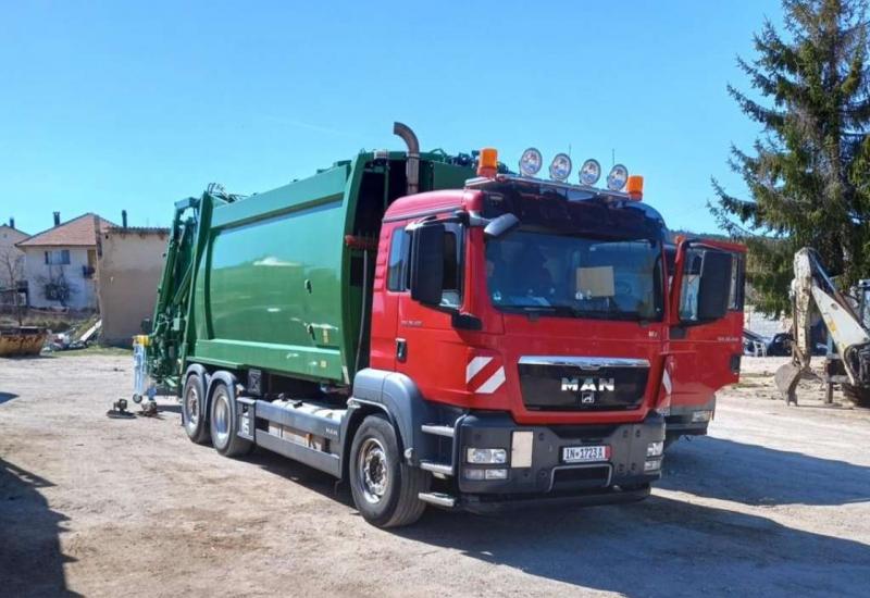 Tomislavgrad nabavio vozilo za prikupljanje otpada
