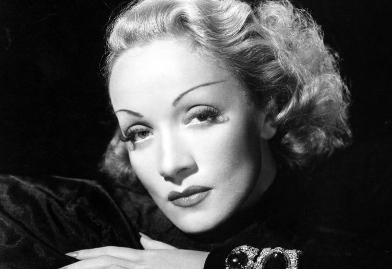 Marlene Dietrich  Berlin, 27. prosinca 1901. – Pariz, 6. svibnja 1992.) - Slavna glumica, pjevačica i biseksualna modna ikona koja je mrzila Hitlera i naciste