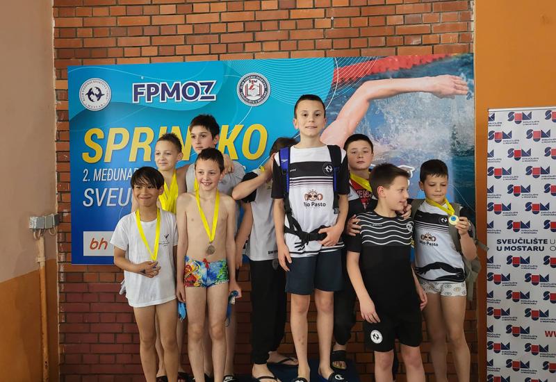 ''Sveučilišni kup Sprintko'' u Mostaru: 30 medalja za Orkine plivače