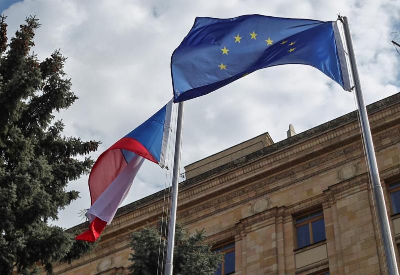 Rusija neće zatvarati veleposlanstva u Europi 
