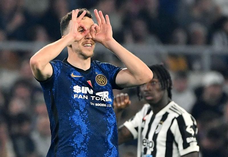 Juventus želi da Perišić i Di Maria "pitaju" loptama Vlahovića