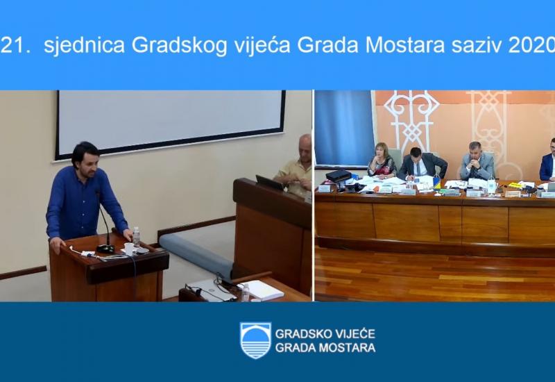 Emotivan govor ravnatelja Lutkarskog kazališta - Ravnatelj Lutkarskog kazališta zatražio minutu šutnje za kulturu u Mostaru 