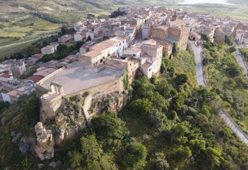 Sambuca di Sicilia - Tko je kupio kuće za jedan euro u Italiji i što planiraju s njima napraviti?