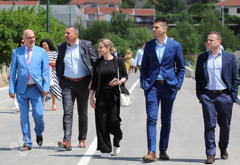 Čapljina miriše na "Lastu": Svečano otvorena tvornica koja će oživjeti Hercegovinu 