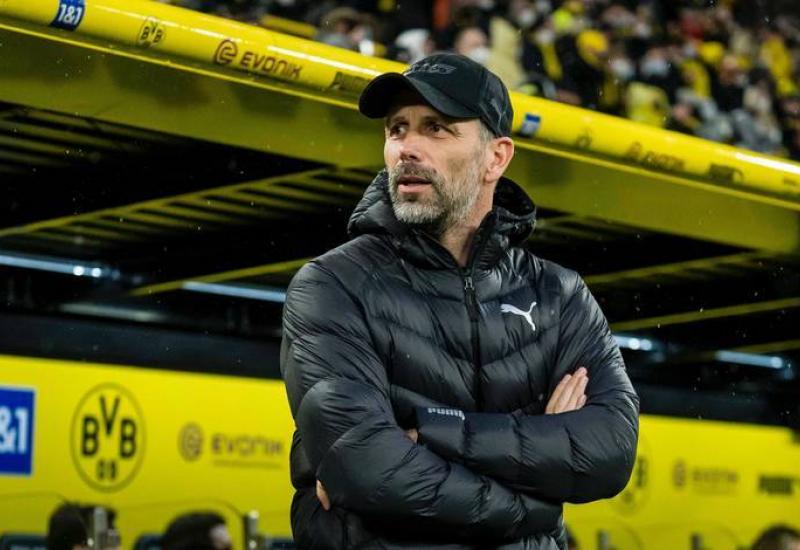 Borussia Dortmund otpustila trenera