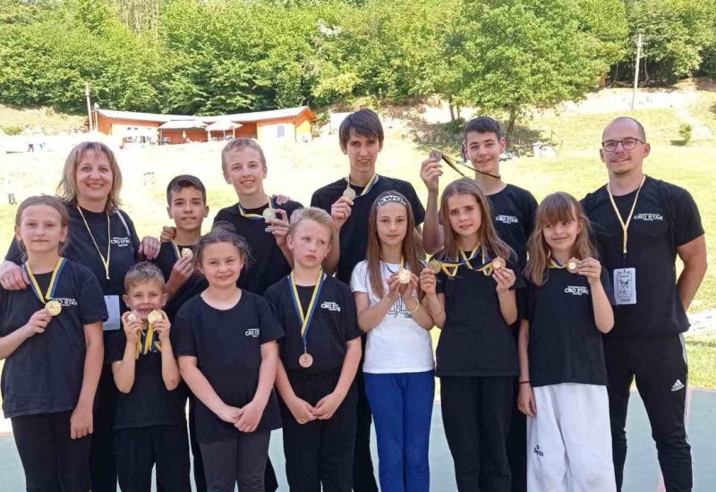 13 novih medalja za Taekwondo klub Cro Star Mostar