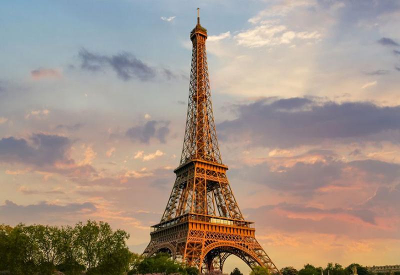 Eiffelov toranj se ponovo otvara 