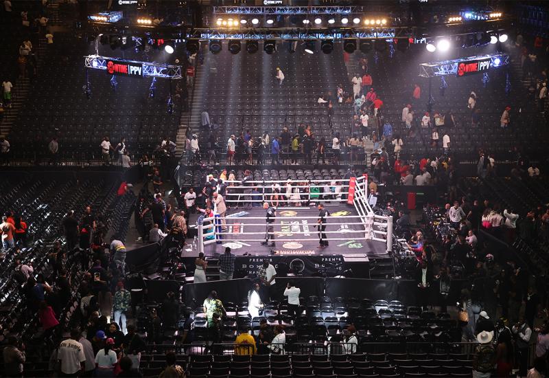 Opća ludnica na boksačkom meču u New Yorku zbog glasina o pucnjavi