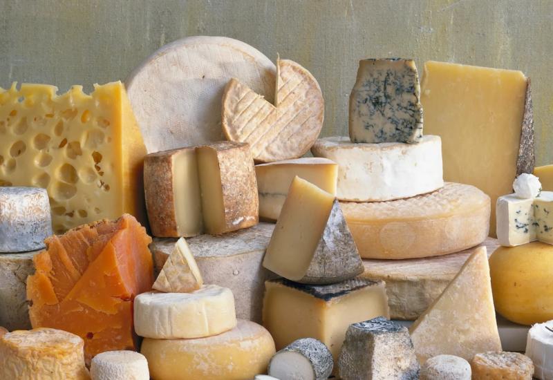 Lopovi ukrali preko 200 kilograma sira
