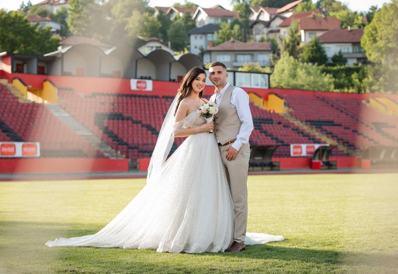 Muharem i Ajla Čivić - Upoznali se u Mostaru u dresu Veleža, a fotografirali se na Tušnju