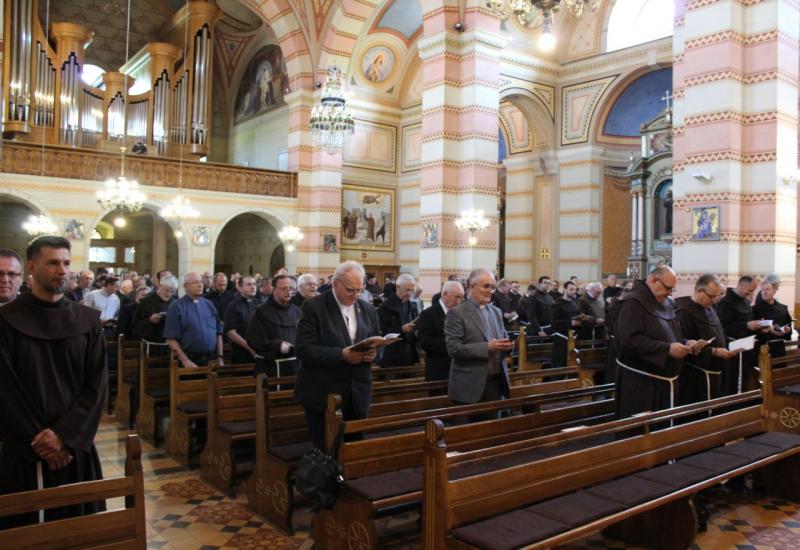 Započeo Peti susret svećenika Bosne i Hercegovine - Evo koliko BiH ima svećenika 