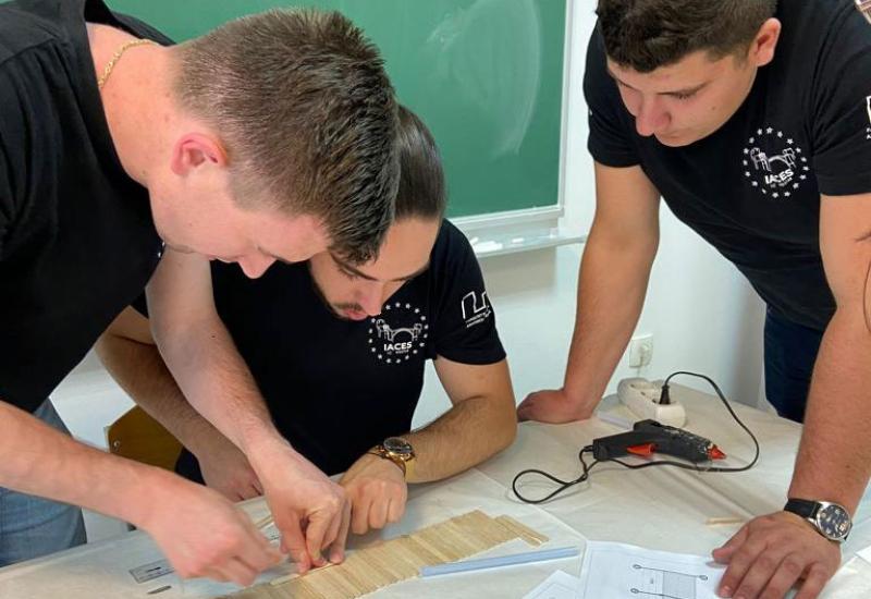 Svoje znanje pokazali studenti građevinarstva i arhitekture Sveučilišta u Mostaru - Svoje znanje pokazali studenti građevinarstva i arhitekture Sveučilišta u Mostaru