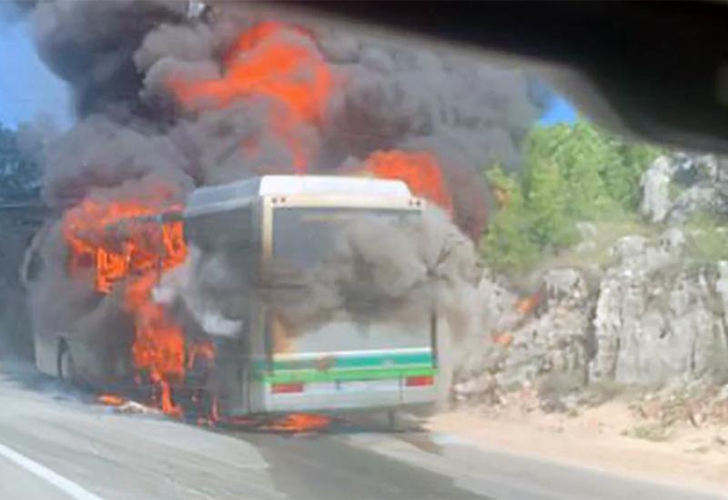Požar na autobusu u Imotskom - Mediji o nesreći: Širokobriješki učenici u panici iskakali iz plamtećeg autobusa