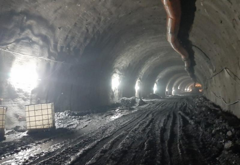 Tunel Hranjen: Ukradeno 5.5 tona željeznih armatura
