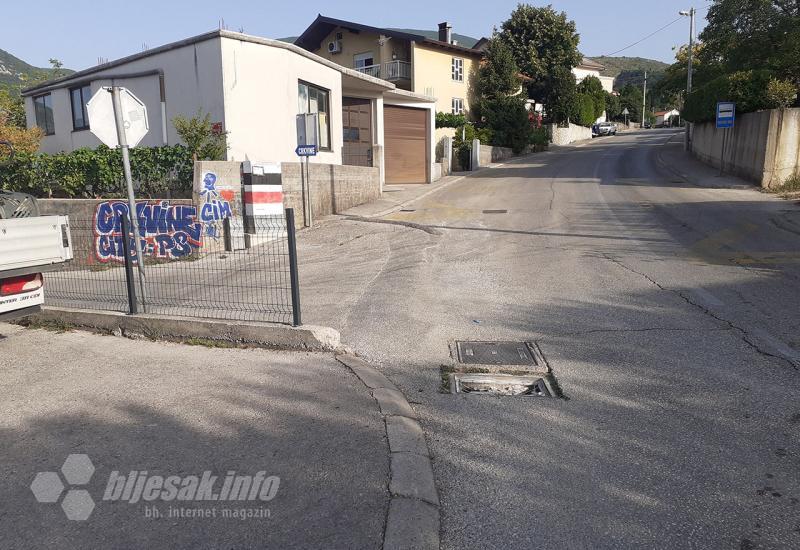 Oštećena cesta u Cimu - Mostar: Oštećena cesta u Cimu