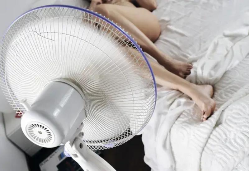 Znamo da je vani pakao, ali stalno upaljen ventilator može izazvati zdravstvene probleme