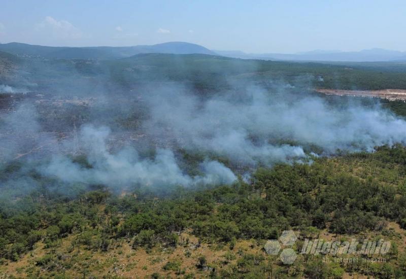 Požari na Bišću polju i u Salakovcu