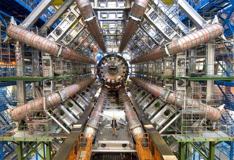 Tri nove "egzotične" subatomske čestice otkrivene u CERN-u