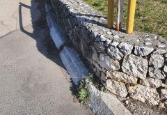 Mostarska logika: Zid je na trotoaru pa je trotoar u parku