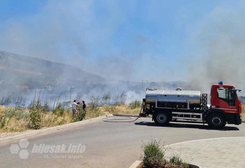 Požar u Mostaru - Mostar: Spriječeno širenje novog požara