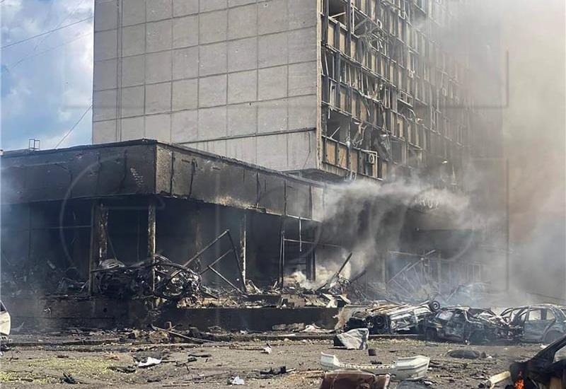 Najmanje 20 civila poginulo u ruskom napadu