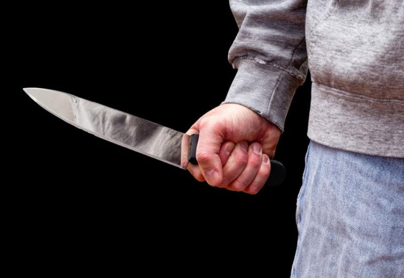 Mostarcu mjesec dana pritvora - suprugu napao nožem
